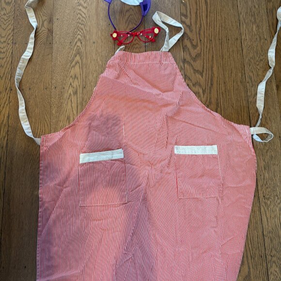 Doc McStuffins - Nurse Hallie - Adult Costume - Picture 6 of 7